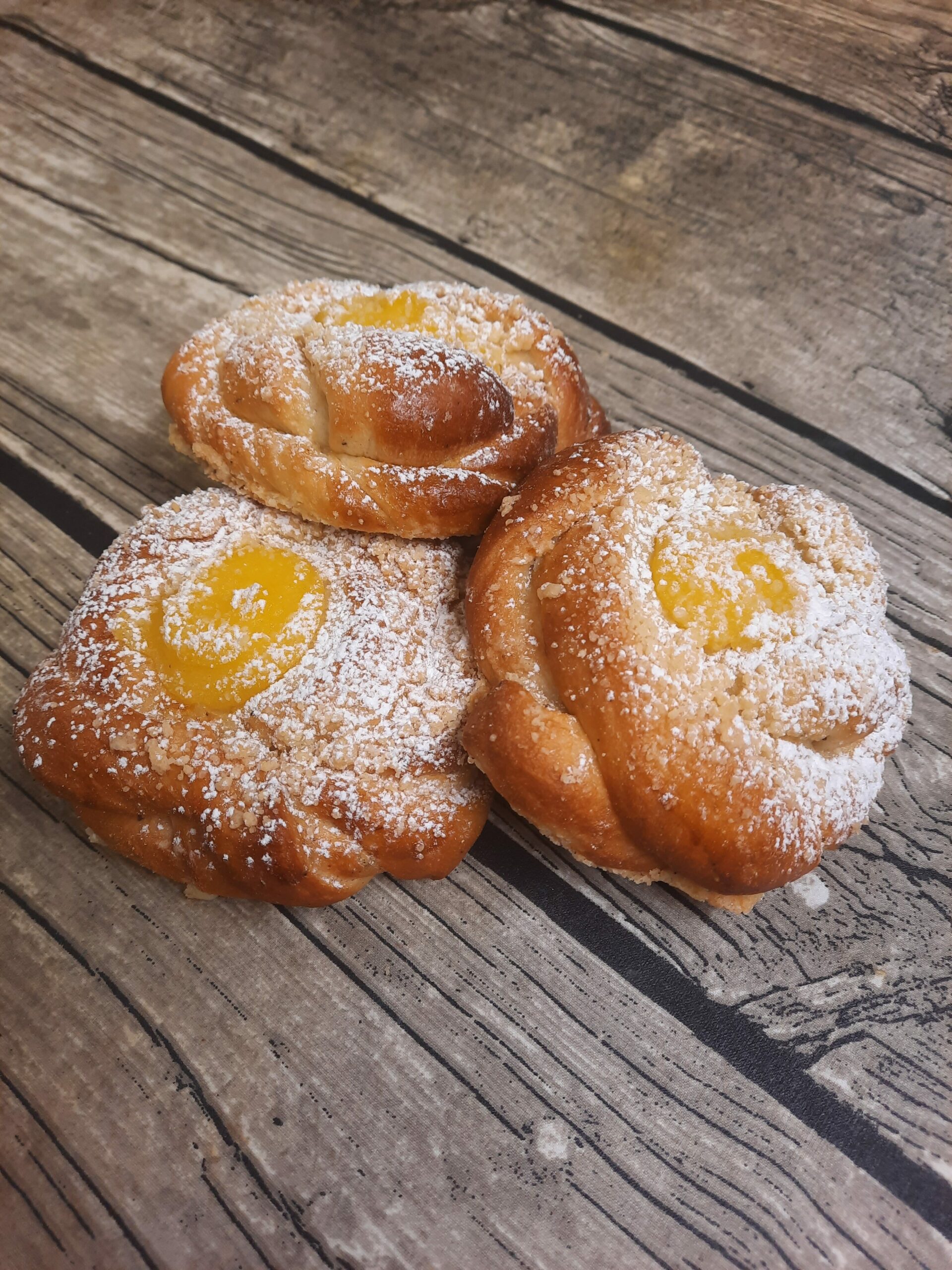 Kahvileivät ja piirakat